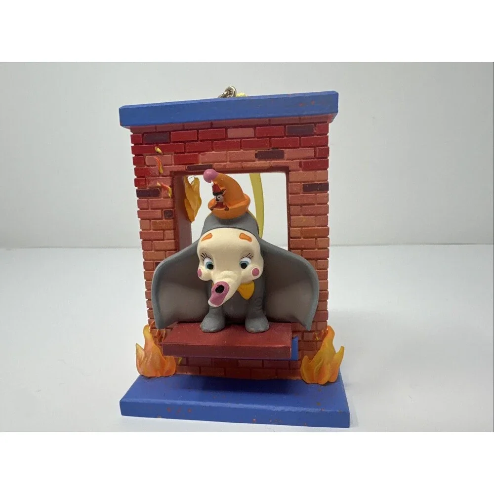 Disney Dumbo Timothy Mouse 2022 Sketchbook Ornament Burning Window Stunt